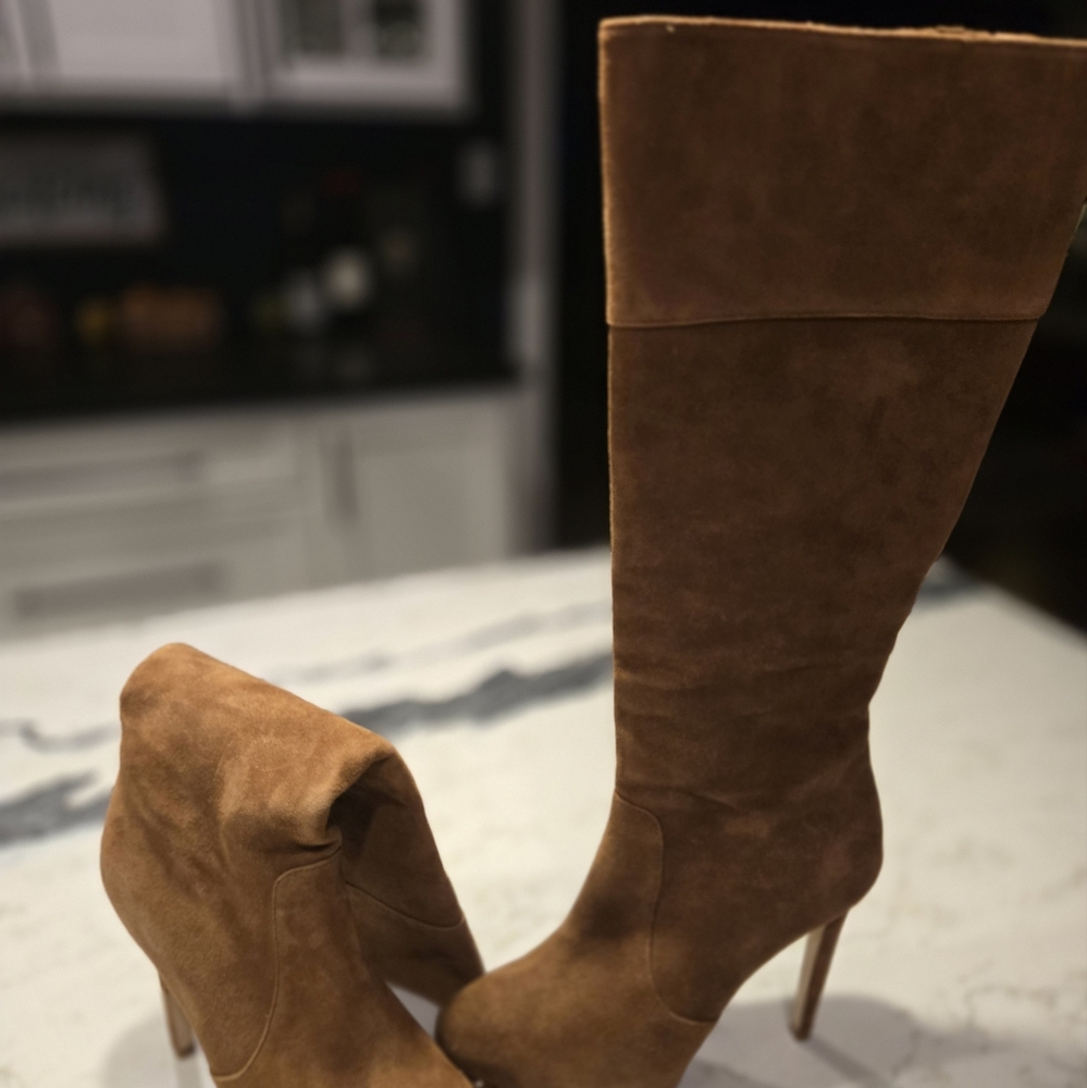 Michael Kors Brown Heeled Boots Sleek Suede Design